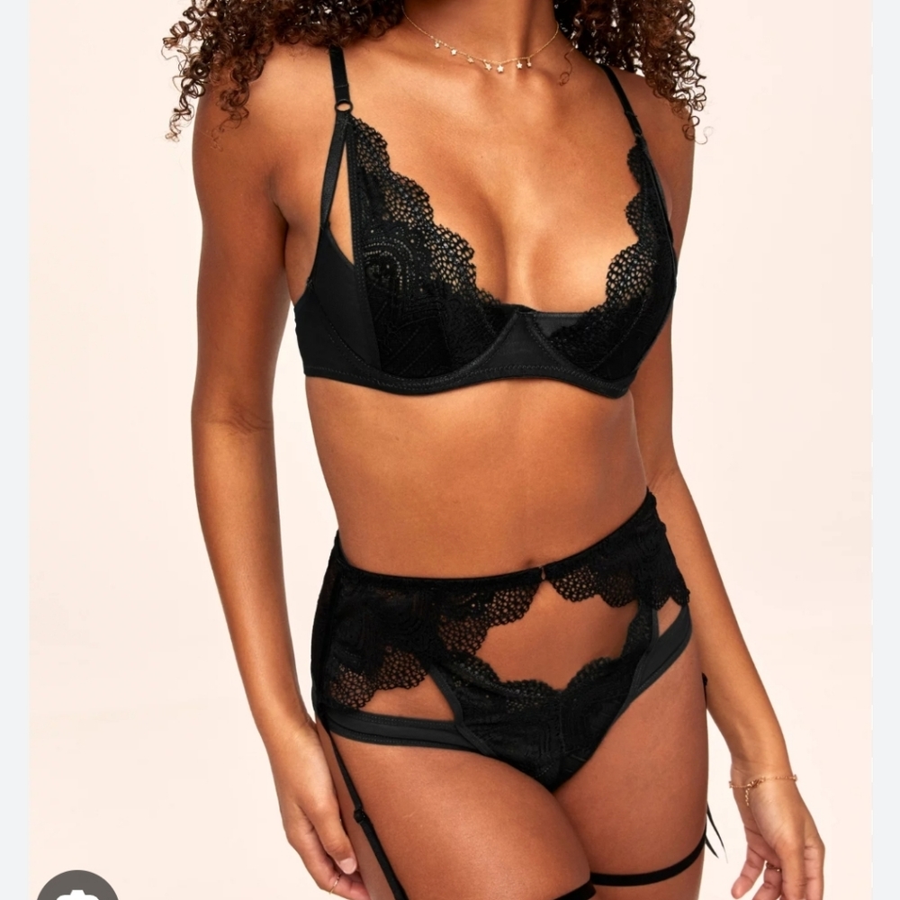 Adore Me Kaia garter belt